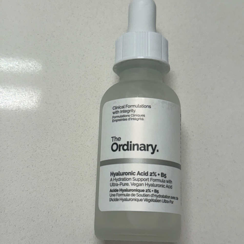 The Ordinary Hyuloronic Acid 2% + B5